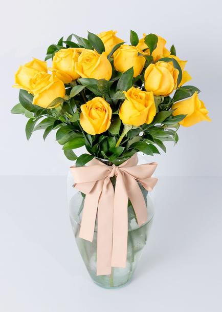12 Rosas Premium amarillas